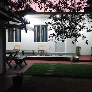 Araliya White House Privatunterkunft Negombo